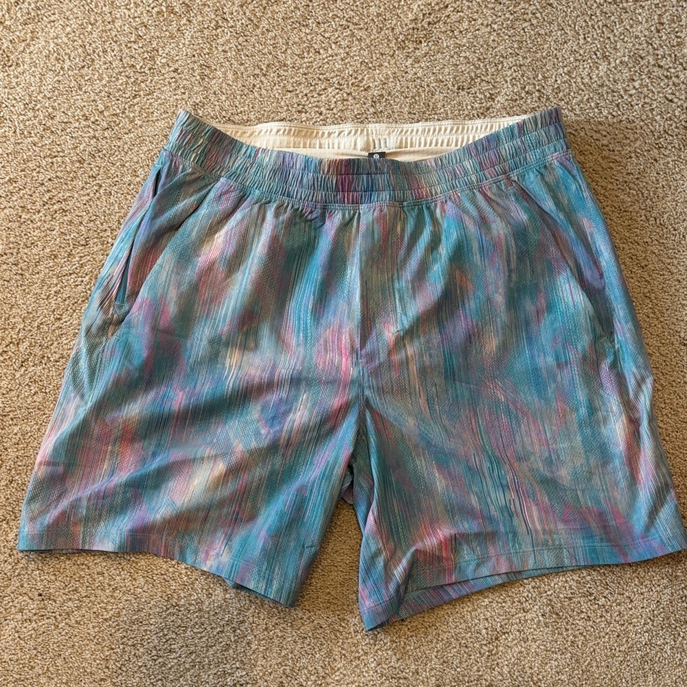 Lululemon Multicolor Patterned Pace Breaker Liner Shorts Mens Size Large